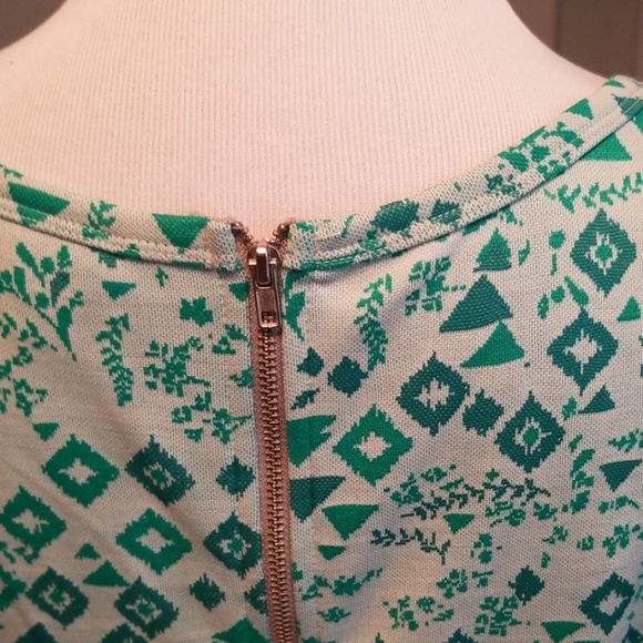 Lularoe Amelia XXL - Picture 5 of 6